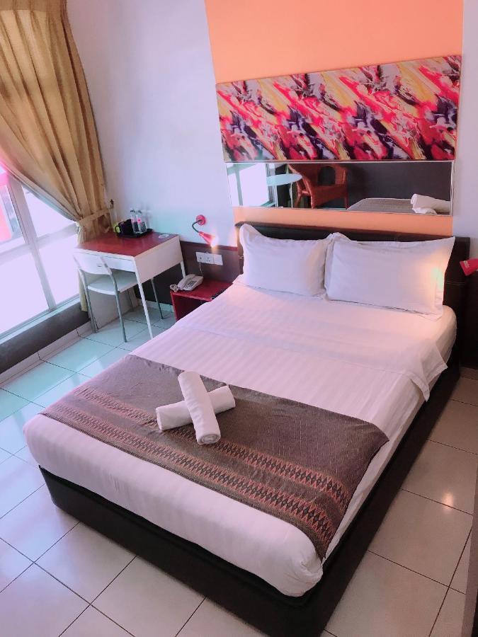 Langit Langi Hotel @ KLIA/KLIA2 Kampung Dengkil Eksteriør billede